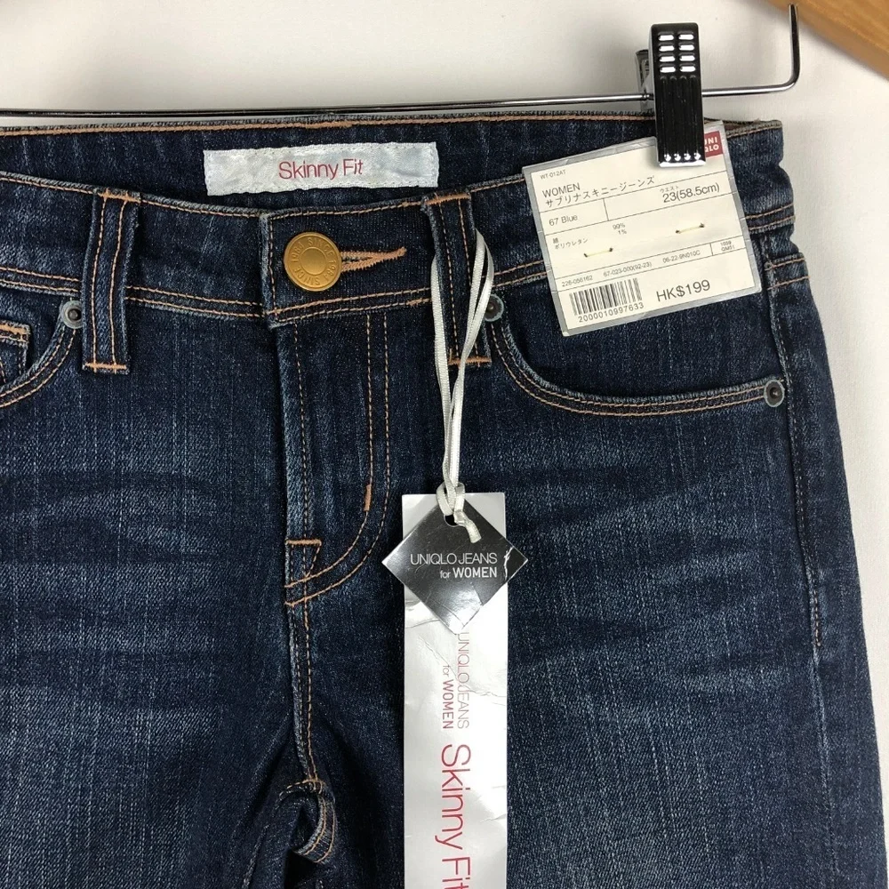 Uniqlo Skinny Fit Cropped Jeans 23